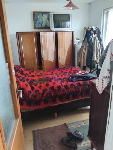Apartament cu 3 camere de vanzare in Campina